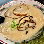 らーめん しん - 博多ラーメン750円