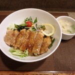 キッチン サフラン - 豚テキ丼￥950