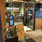 Cafe & restaurant WEST RIVER - 