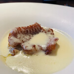 ラ カンロ - 【手羽先、松茸】
      ★ 信州黄金軍鶏（軍鶏と名古屋コーチンの掛け合わせ）の手羽先、松茸のピューレ、馬鈴薯ソース掛け