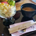 珈琲館 アップル - 単品 サラダ・味噌汁