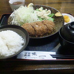 Ajiichi - メンチカツ定食