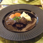 イル カフェ・モリタ - ディナーB　メイン　牛ほほ肉の赤ワイン煮