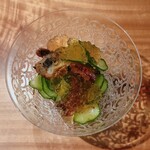 焼き鳥 とりら - 皮の旨味の強い存在感を食材と組み合わせでより楽しくなってた