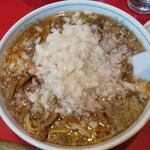 中華亭 - メンマ中華  大油 ＋大盛 ＋玉ねぎ  1200円
      2019年12月