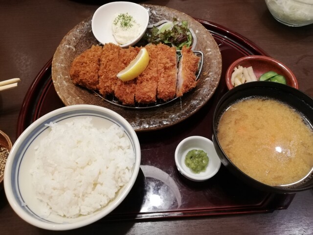 かつはな亭 川口店 南鳩ケ谷 とんかつ 食べログ