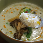 アプランティ - 夏限定タイ風COCO夏（ココナッツ）カレー（ライスL・辛さ6番）＋カレールー大盛