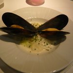 タニーチャ - 前菜２（ムール貝のクラムチァウダ仕立て） (2012.6)