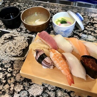 回転寿し 一心 真栄店