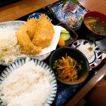 Ougonaji Senmonten Ougon Tei - 黄金鯵定食(2,000円)