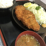 どんどん亭 - 