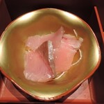 炉端焼き 鷹島本まぐろ 魚然 - 