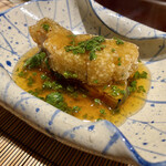 奈良 而今 - おかき揚げ（娘は牛肉アレルギーなのでイサキ）