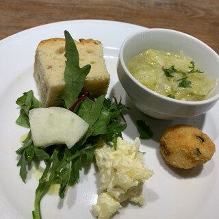 オリーブ畑の仲間たち_0