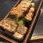 Muroran Yakitori Tori Ichi - ブタ精肉420円