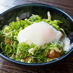 酒場 たこ焼ギャング - ねぎどっさり温玉のせ