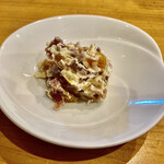 小判寿司 - カラスミ〜お酒のお摘みに最適なカラスミに、鰹とクリームチーズを加えて柔らかな味わいに。