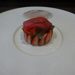 レストラン ラ・フロレゾン・ドゥ・タケウチ - ～LA DESSERT～特製デザート 苺のムース 三種のベリーのソルベを添えて