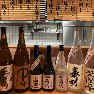 バリエーション豊富な焼酎メニュー。季節の銘柄もあります