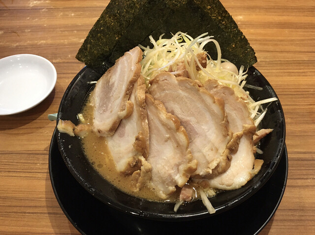 横浜家系ラーメン 町田商店 マックス 矢部 ラーメン 食べログ