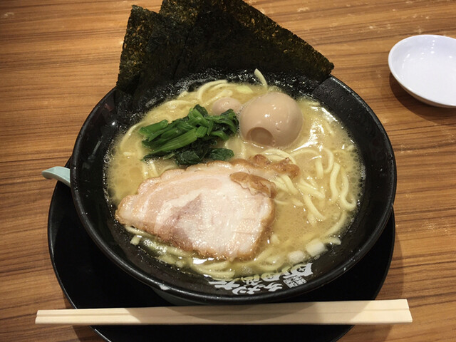 横浜家系ラーメン 町田商店 マックス 矢部 ラーメン 食べログ