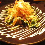 Okonomishukan - ほうれん草と砂ずりサラダ