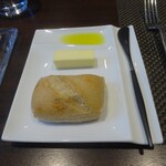 レストラン ラ・フロレゾン・ドゥ・タケウチ - パン