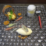 レストラン ラ・フロレゾン・ドゥ・タケウチ - ～LA DESSERT～特製デザート リンゴのタルトタタン リンゴのブラマンジェ シナモンのソルベを添えて