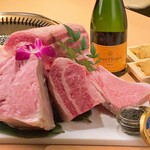 Kitashinchi yakiniku hamamasa - その日仕入れた新鮮な食材と部位をふんだんに取り入れお客様をお待ちしております