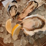 オストレア oysterbar&restaurant - さっぱりモアナオイスターとクリーミー仙鳳趾