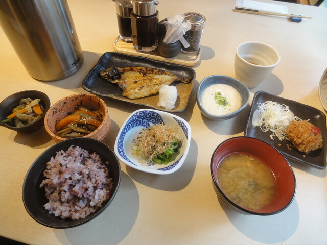 手しおごはん 玄 新宿南口店 南新宿 定食 食堂 食べログ 手しおごはん 玄 新宿南口店 南新宿 定食 食堂 食べログ