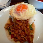 タイ料理セーンタイ - ガバオ