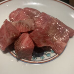 Sumibi Yakiniku Tsuru Gyuu - 