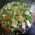 お好み焼き 道とん堀 - 竃門炭治郎の炭火焼きチキン風葱玉