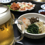 炭火焼肉の店 炭角 - ビールとナムル