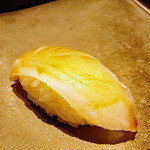 鮨 多門 - アイゴ（藍子）