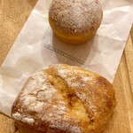 ル・タン・ウルー - 上：マングー　下：グジェール