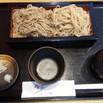 Teuchi Soba Kakitsubata - 二色せいろそば