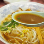 萬里 - 中華そば肉玉子入（スープ）