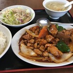 中華料理 秀林 - 鶏肉辛味噌炒め