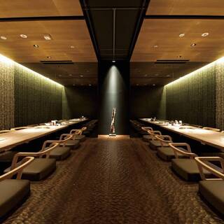 【小上がり半個室】プライベートも宴会にも重宝できる大人の空間