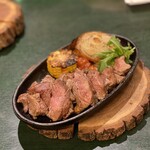 野菜da PIZZA DA☆DAN - 仔羊肩ロース石窯焼き！