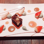 TEPPANYAKI 10 GINZA - チョコレートムーニー、シャラメルソース