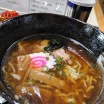 にく友食堂 - 半ラーメン