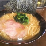 横浜家系ラーメン大岡家 - 