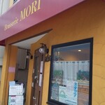 Brasserie MORI - お洒落なビストロ風外観
