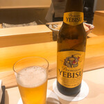 すが弥 - 先ずはエビスの小瓶を舐めながら大人しく待ちます（＾◇＾）