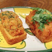 リザラン 新橋店 - 海老パンとパクチー 240円
                ズワイ蟹と蟹味噌 420円