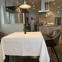 Installation Table ENSO L'asymetrie du calme - 