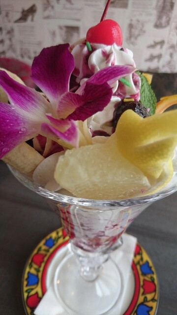 お嬢様気分になれるカフェ W By 食いしんぼ なっちゃん ハレの日カフェ Fleurs De Cerisier フルール ド スリジェ 八木原 カフェ 食べログ